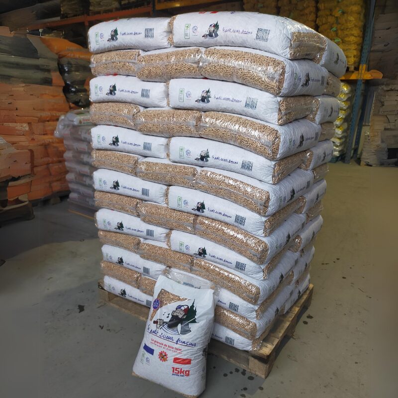 Granulés de bois Le Petit Scieur Français DIN Plus – Palette 65 sacs de 15 kg (975 kg) – vue 2